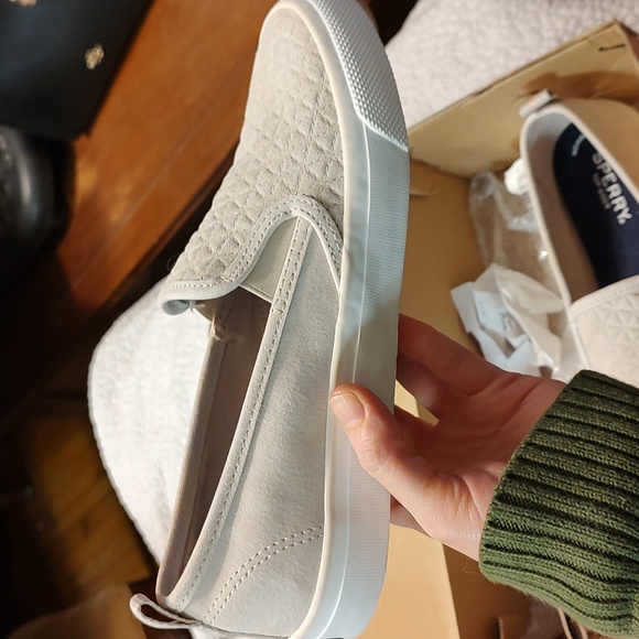 Sperry seaside top-sider 8 M quilted suede leather champagne shoes. NWOT in box. - Picture 4 of 8